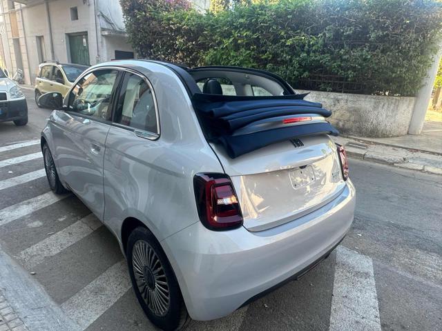 FIAT 500 Cabrio 42 kWh Immagine 2