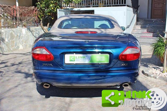 JAGUAR XK8 4.0 Convertibile Immagine 4