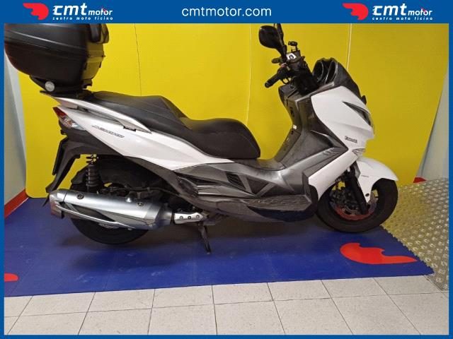 KAWASAKI J 300 Garantito e Finanziabile Immagine 0