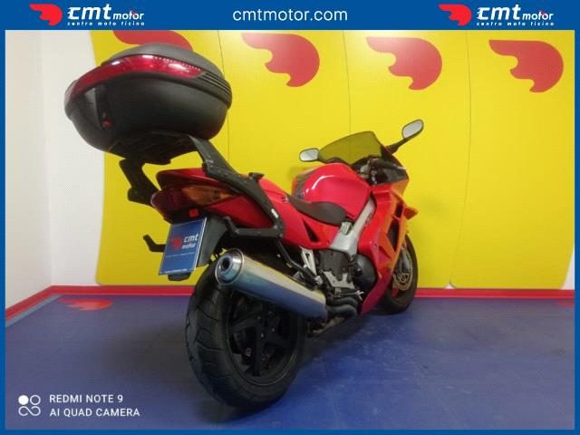 HONDA VFR 800 Garantita e Finanziabile Immagine 3