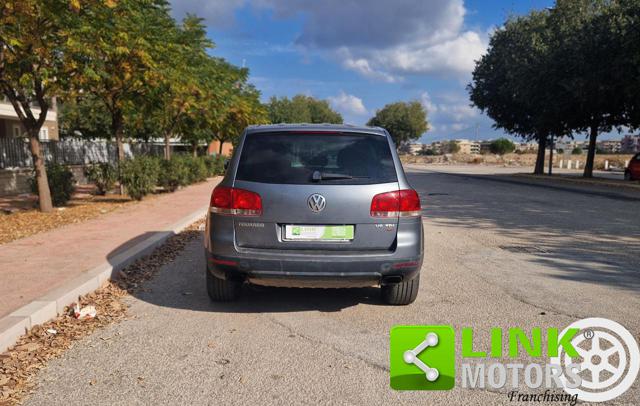 VOLKSWAGEN Touareg 3.0 V6 TDI DPF tiptronic Exclusive Immagine 3