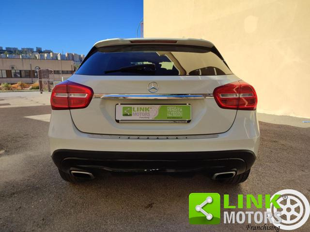 MERCEDES-BENZ GLA 200 CDI Executive Immagine 3