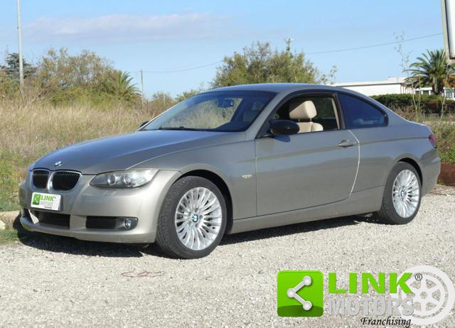 BMW 320 i cat Coupé Eletta Immagine 0