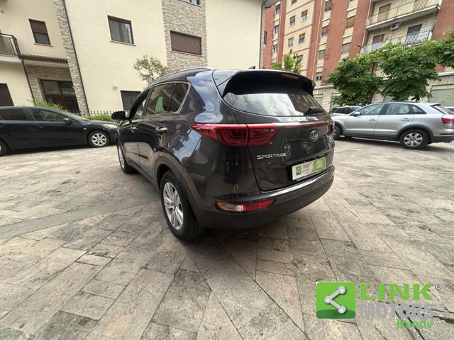 KIA Sportage 1.7 CRDI 2WD Style Immagine 3