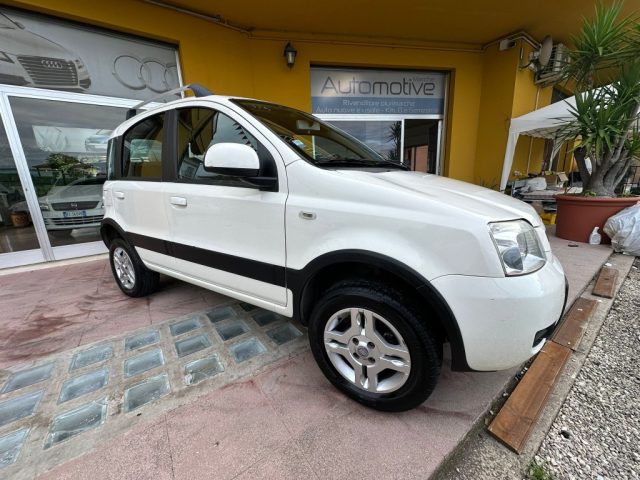 FIAT Panda 1.2 4x4 Climbing Immagine 2