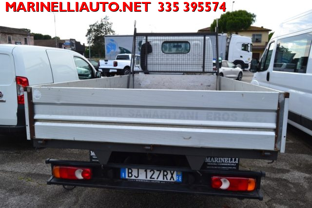 NISSAN Cabstar -E 110.35 3.0 Tdi CASSONE FISSO Immagine 4