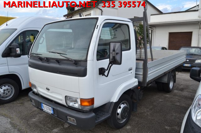 NISSAN Cabstar -E 110.35 3.0 Tdi CASSONE FISSO Immagine 0