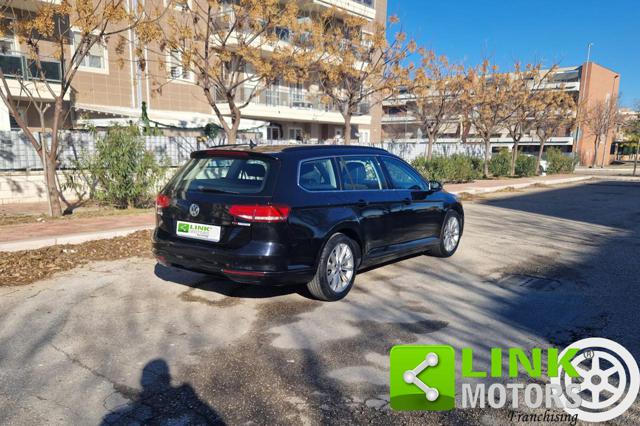 VOLKSWAGEN Passat Variant 1.6 TDI Business BlueMotion Technology Immagine 1