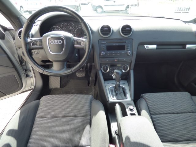 AUDI A3 cabrio S-Tronic Immagine 4