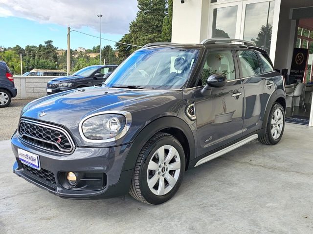 MINI Countryman 2.0 Cooper SD Countryman ALL4 Automatica Immagine 3