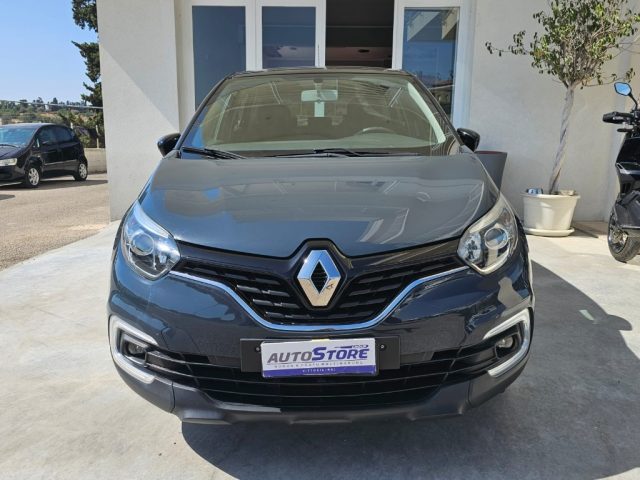 RENAULT Captur TCe 12V 90 CV Life Immagine 2