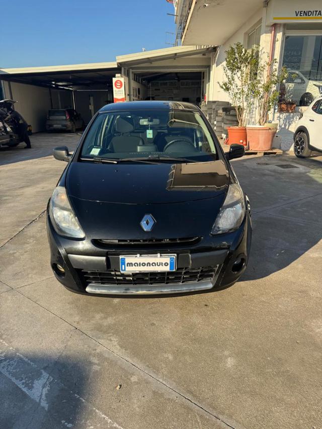 RENAULT Clio 1.5 dCi 85CV 5 porte Confort Immagine 0