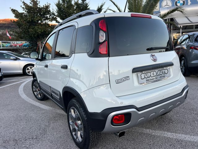 FIAT Panda Cross 0.9 TwinAir Turbo S&S 4x4 Immagine 3