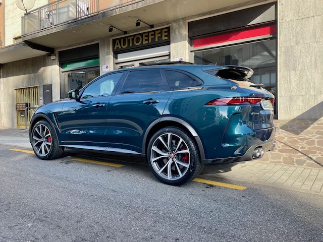 JAGUAR F-Pace 5.0 V8 550 CV AWD aut. SVR, UFF., UNICOP., IVA ESP Immagine 1