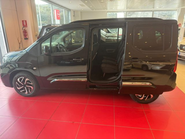 TOYOTA Proace City Verso 1.5D 100 CV S&S L1 Executive Immagine 3