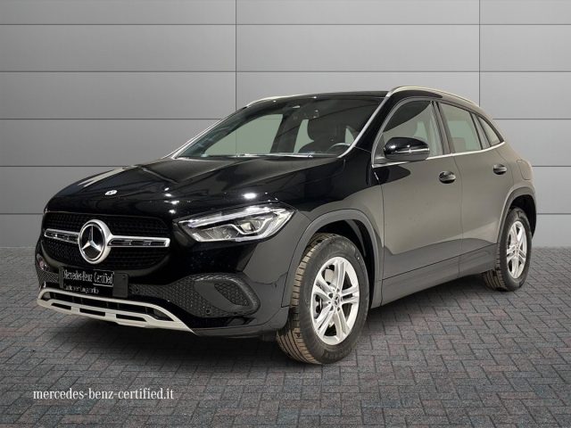 MERCEDES-BENZ GLA 250 e Plug-in hybrid Auto Sport Navi Immagine 0