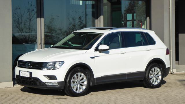 VOLKSWAGEN Tiguan 2.0 TDI SCR Business BlueMotion Technology Immagine 0