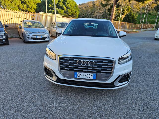 AUDI Q2 30 TDI Admired Immagine 1