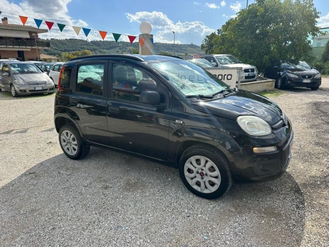 FIAT Panda 0.9 TwinAir Turbo Natural Power Lounge Immagine 2