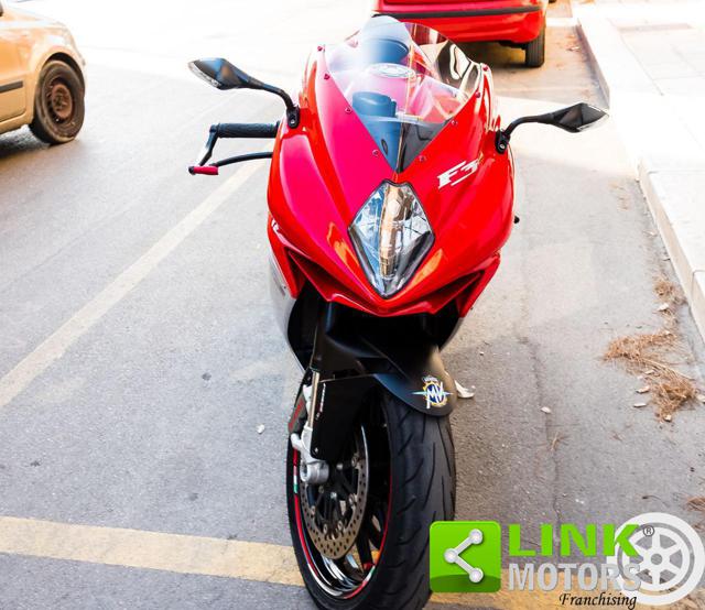 MV AGUSTA F3 800 Immagine 1