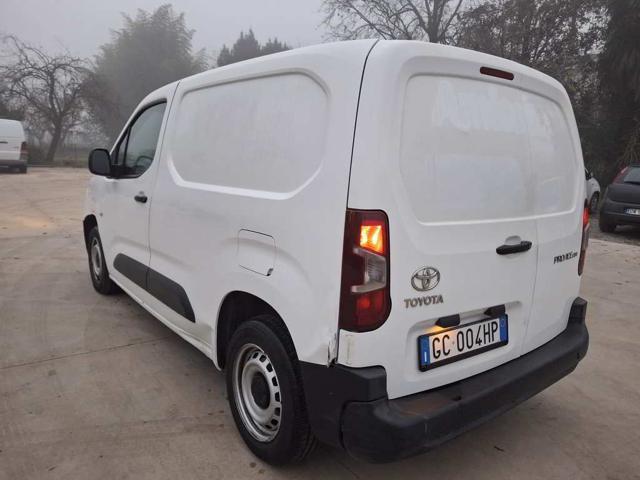 TOYOTA Proace City 1.5D 100 CV S&S PC 4p. Immagine 4