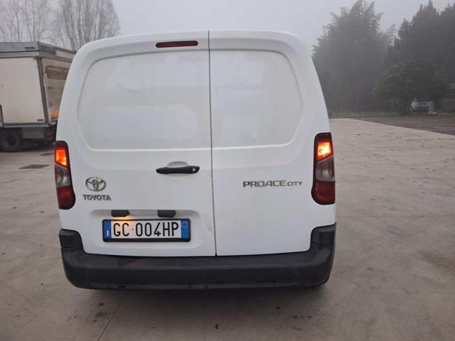 TOYOTA Proace City 1.5D 100 CV S&S PC 4p. Immagine 3