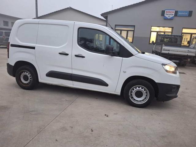 TOYOTA Proace City 1.5D 100 CV S&S PC 4p. Immagine 1