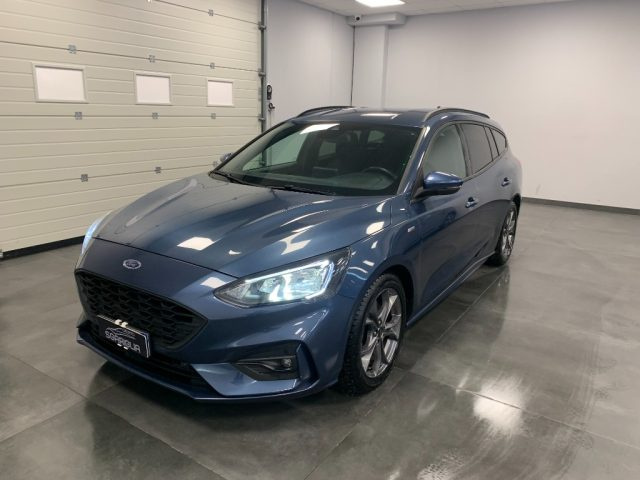 FORD Focus 1.5 Diesel SW ST-Line X Automatico Immagine 2