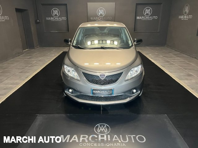 LANCIA Ypsilon 1.2 69 CV 5 porte Gold Immagine 1