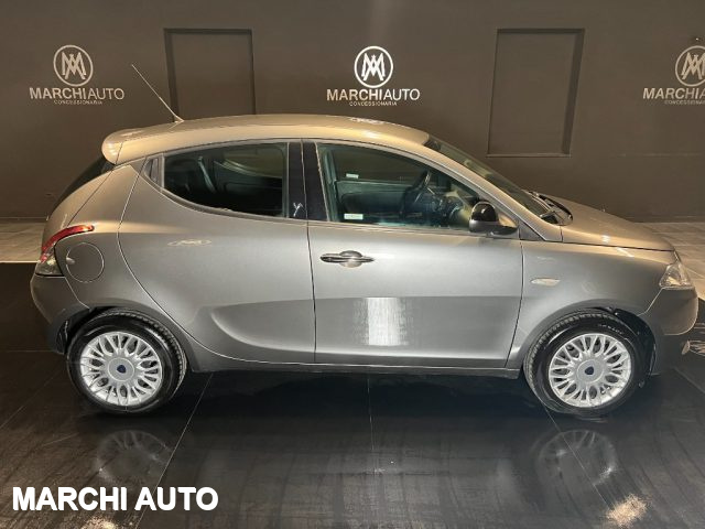 LANCIA Ypsilon 1.2 69 CV 5 porte Gold Immagine 3