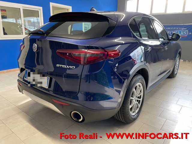 ALFA ROMEO Stelvio 2.2 Turbodiesel 160 CV AT8 RWD Business Immagine 1