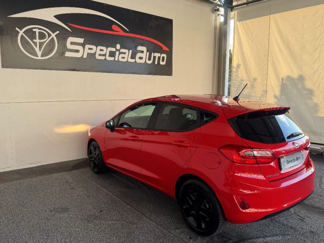 FORD Fiesta 1.5 TDCi 5 porte Vignale Immagine 3