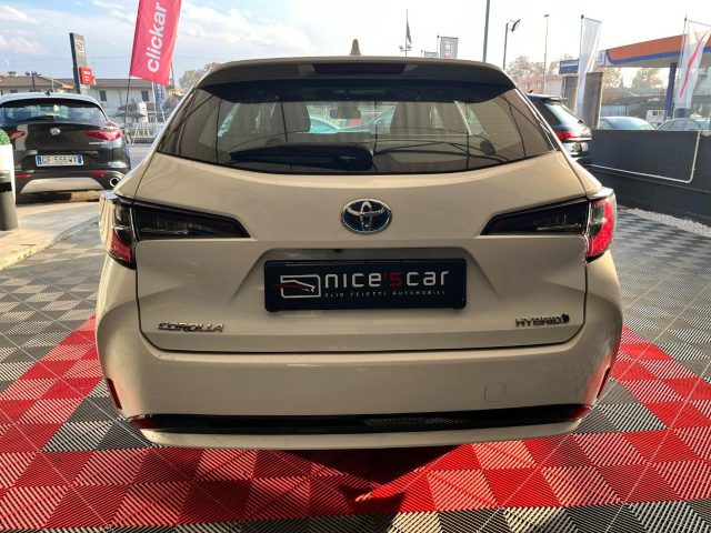 TOYOTA Corolla 1.8 Hybrid Business Immagine 4