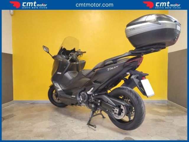 YAMAHA T-Max 560 Garantito e Finanziabile Immagine 4