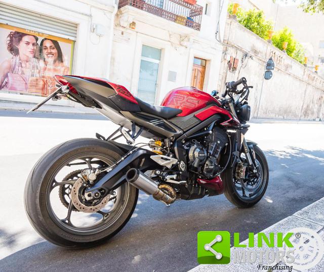 TRIUMPH Street Triple RS 2023 Immagine 4