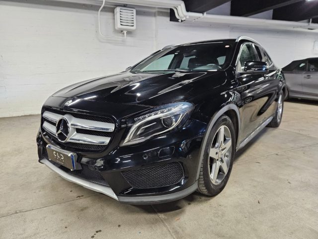 MERCEDES-BENZ GLA 200 CDI Automatic Premium Immagine 1