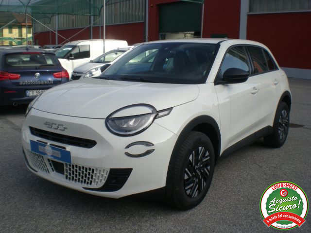 FIAT 600 1.2 HYBRID 100 CV Immagine 3