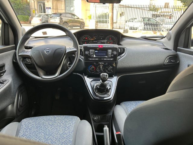 LANCIA Ypsilon 1.0 FireFly 5 Hybrid Ecochic Gold FARI LED 5 POSTO Immagine 4