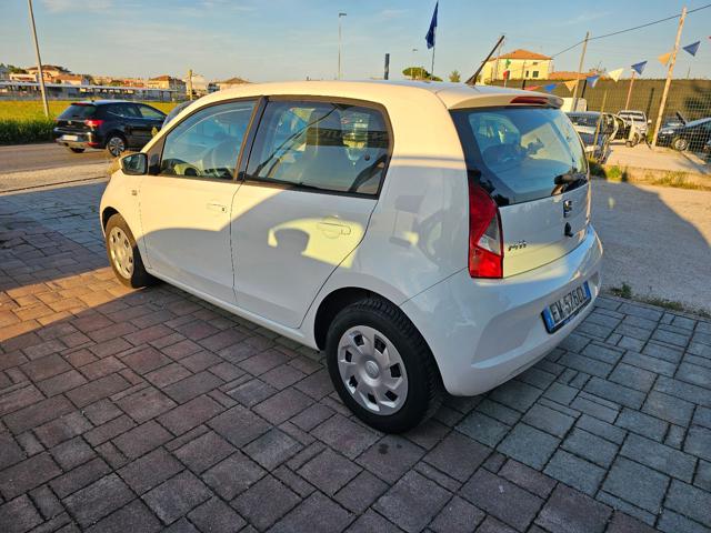 SEAT Mii 1.0 68 CV 5 porte Style Ecofuel Immagine 2