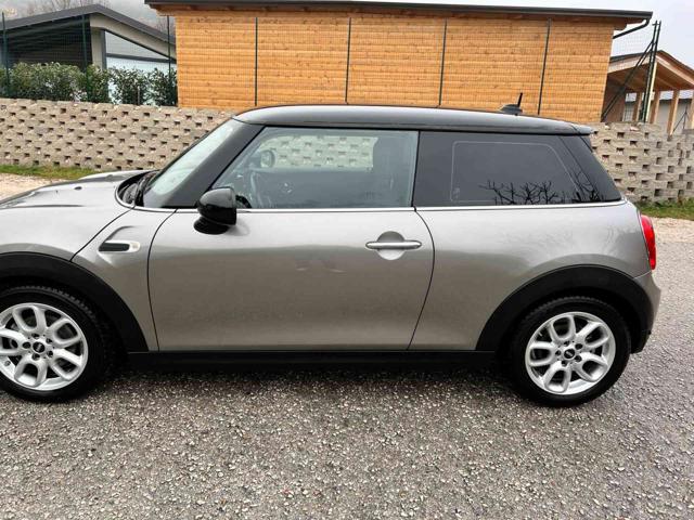 MINI Cooper D 1.5 Cooper D Boost Aut. Immagine 1