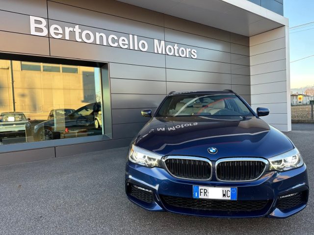 BMW 520 d 2.0 190cv xDrive Touring M-SPORT MSPORT Immagine 1