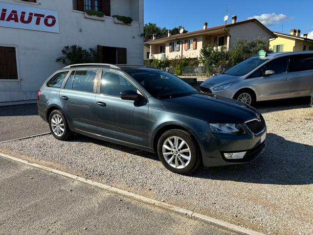 SKODA Octavia 1.6 TDI CR 105 CV Wagon Ambition Immagine 1