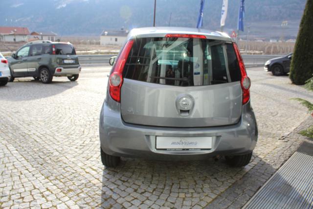 OPEL Agila 1.2 16V 94 CV Elective "Neopatentato" Immagine 2