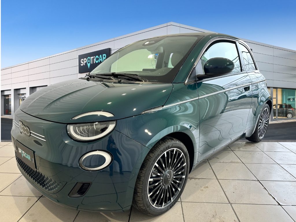 FIAT 500 La Prima Berlina 42 kWh Elettrica usato