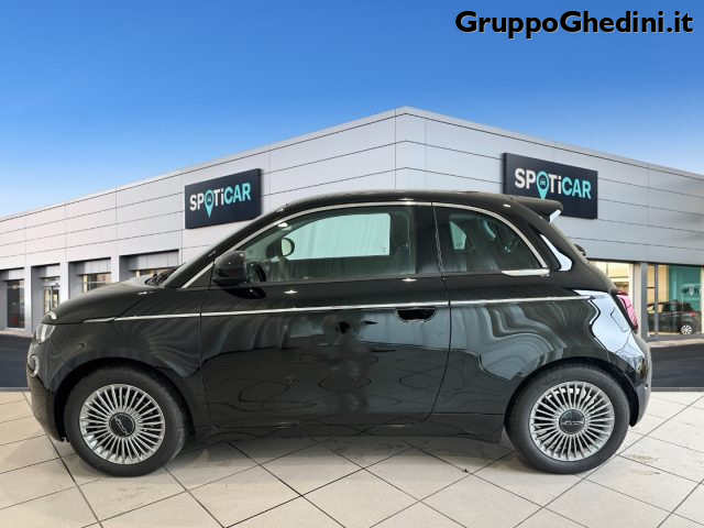 FIAT 500 La Prima Berlina 42 kWh Immagine 1