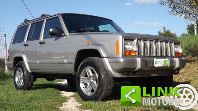 JEEP Cherokee Classic 2.5 TD 4 x4 ben tenuto Immagine 1