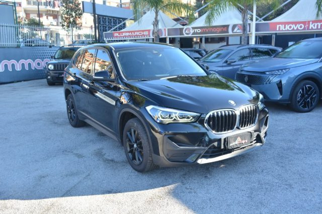 BMW X1 sDrive18d BUSINESS Immagine 1