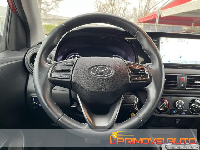 HYUNDAI i10 1.0 MPI AT Tech Immagine 2