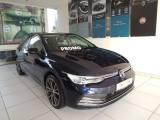 VOLKSWAGEN Golf 1.0 eTSI EVO DSG Life