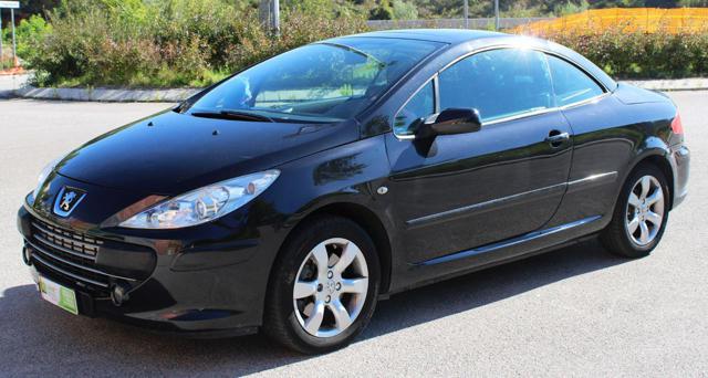 PEUGEOT 307 CC 2.0 136 CV HDI FAP Immagine 0